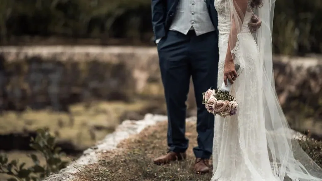 Bellingham Castle Wedding Couple